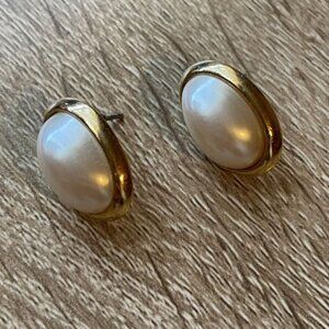 Vintage Richelieu Oval Domed Post Stud Earrings Women Signed